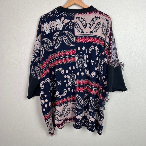 Free People Size M/L Pieced Paisley Oversized Boho Tunic Sweater‎ Fringe Poncho - Picture 6 of 11